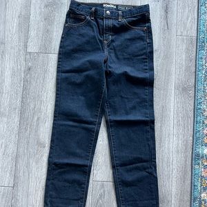 Bundle of 9 pairs of boys jeans. Size 8 and 10